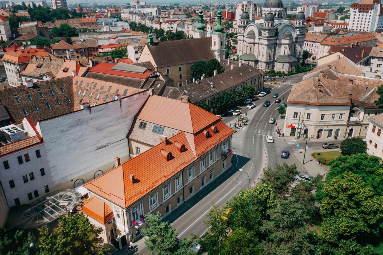 Haller Boutique Târgu-Mureş Exteriör bild